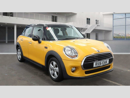 MINI Hatch  1.5 Cooper Euro 6 (s/s) 5dr 