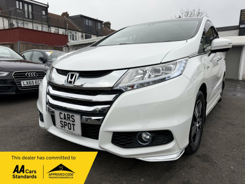 Honda ODYSSEY  2.0 Hybrid 8 Seats FRESH IMPORT VERIFIED MILE FINANCE AVB