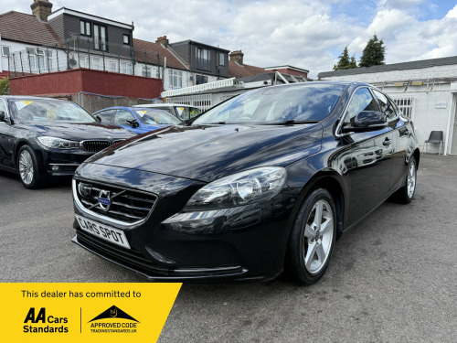 Volvo V40  1.6 T4 SE FRESH IMPORT VERIFIED MILE FINANCE AVB