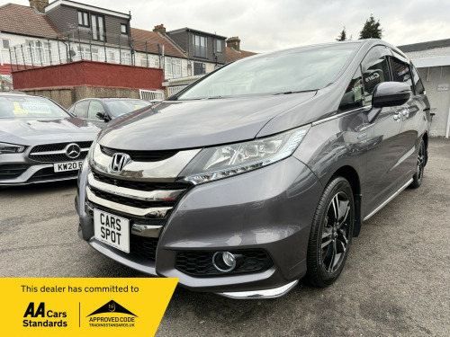 Honda ODYSSEY  2.0 Hybrid 8 Seats FRESH IMPORT VERIFIED MILE FINANCE AVB 
