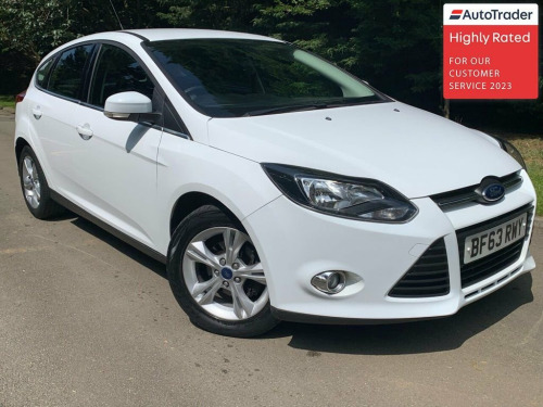 Ford Focus  1.0 ZETEC 5d 99 BHP BLUETOOTH, DAB RADIO, AIR CON 