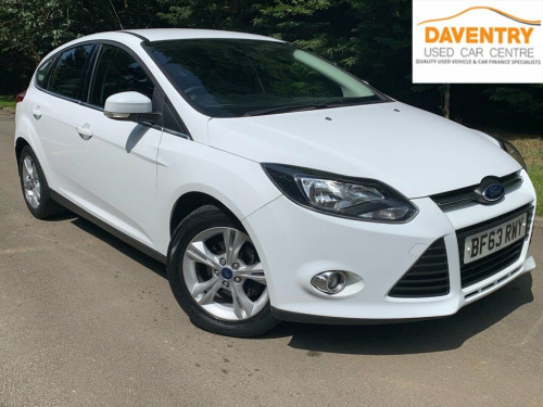 Ford Focus  1.0 ZETEC 5d 99 BHP BLUETOOTH, DAB RADIO, AIR CON 