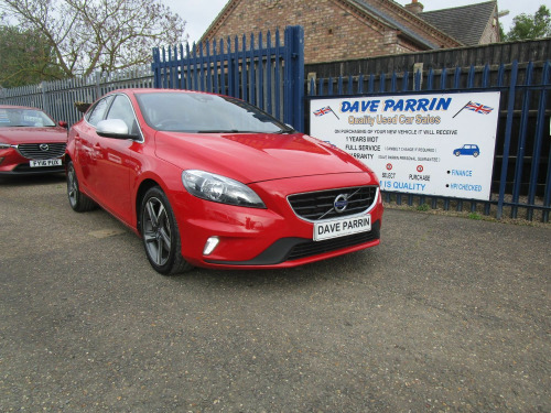 Volvo V40 T2 R-DESIGN