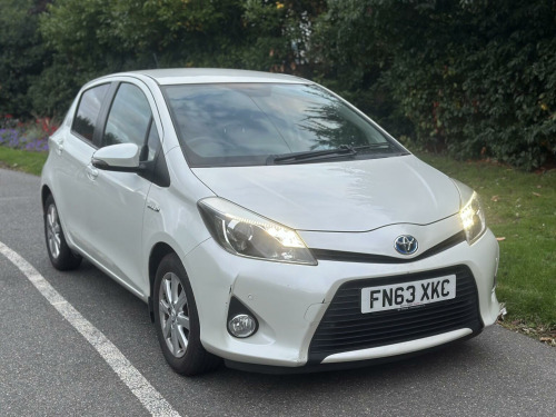 Toyota Yaris  1.5 VVT-h Icon Plus