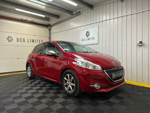 Peugeot 208  1.2 VTi PureTech Style Hatchback 5dr Petrol Manual