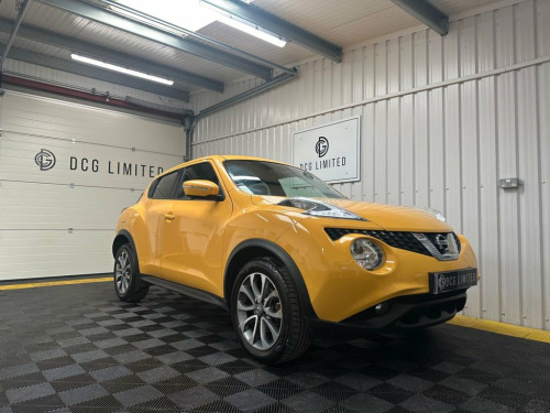 Nissan Juke  1.2 DIG-T Tekna SUV 5dr Petrol Manual Euro 5 (s/s)