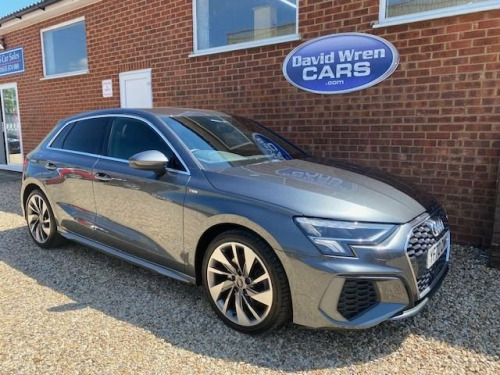 Audi A3  1.5 TFSI 35 S line Sportback 5dr Petrol Manual Eur