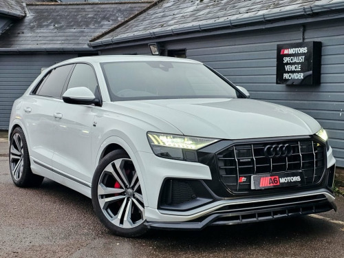 Audi Q8  3.0 TDI QUATTRO S LINE MHEV 5d 282 BHP MAXTON DESI