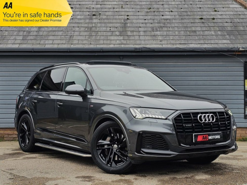 Audi Q7  3.0 TFSI V6 55 S line SUV 5dr Petrol Tiptronic qua