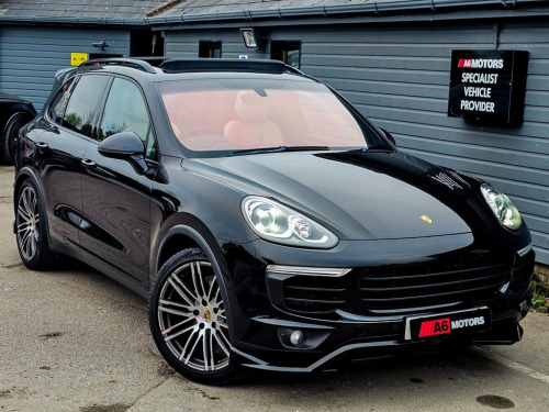 Porsche Cayenne  3.0 TD V6 SUV 5dr Diesel TiptronicS 4WD Euro 6 (s/