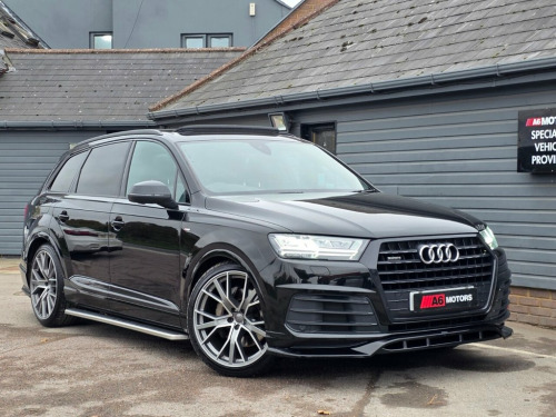 Audi Q7  3.0 TDI V6 Black Edition SUV 5dr Diesel Tiptronic