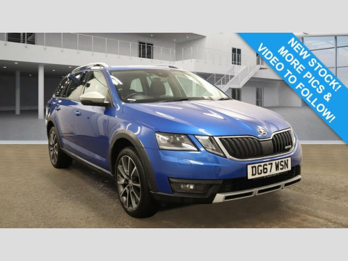 Skoda Octavia  2.0 TDI Scout Estate 5dr Diesel DSG 4WD Euro 6 (s/