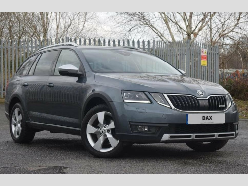 Skoda Octavia  2.0 TDI Scout Estate 5dr Diesel DSG 4WD Euro 6 (s/ 