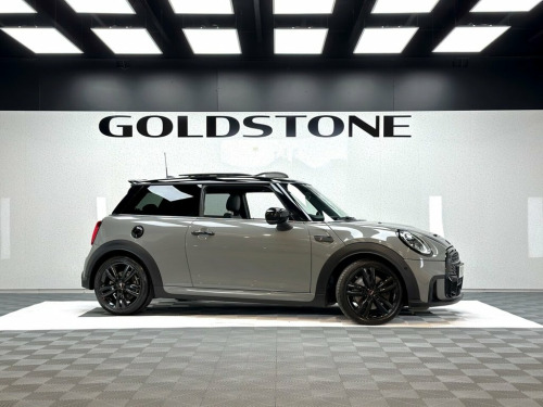 MINI Hatch  2.0 Cooper S Sport Hatchback 3dr Petrol Steptronic