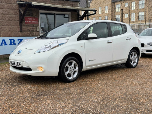 Nissan Leaf  30kWh Acenta Auto 5dr