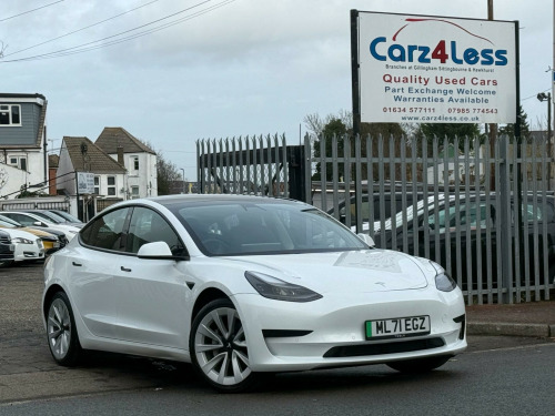 Tesla Model 3  Standard Range Plus Auto RWD 4dr 