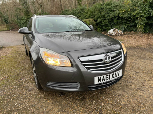 Vauxhall Insignia  1.8 16V Exclusiv Sports Tourer Euro 5 5dr