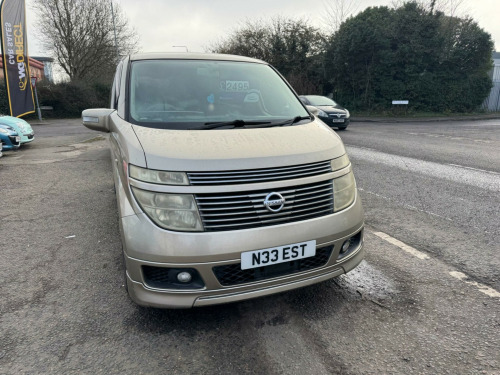 Nissan Elgrand  