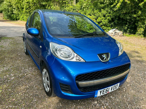 Peugeot 107  1.0 12V Urban 2 Tronic Euro 5 3dr
