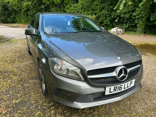 Mercedes-Benz A-Class  1.5 A180d Sport (Executive) Euro 6 (s/s) 5dr