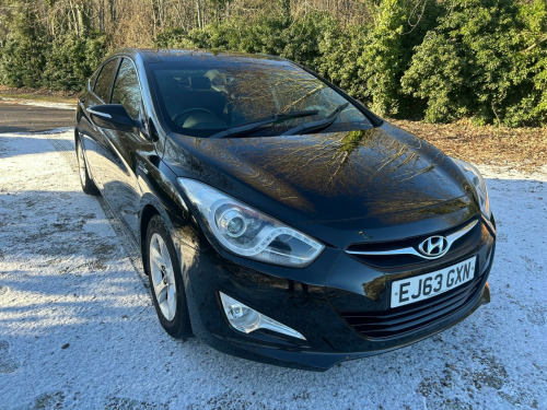 Hyundai i40  1.7 CRDi Blue Drive Premium SE Euro 5 (s/s) 4dr 