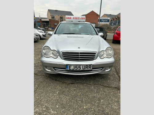 Mercedes-Benz C-Class C220 2.1 C220 CDI Avantgarde SE