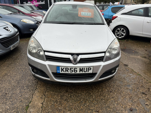 Vauxhall Astra  1.8 i 16v Design