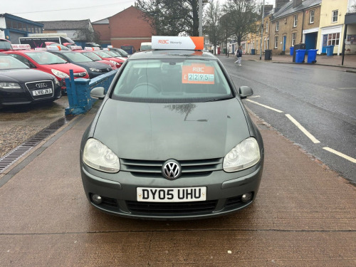 Volkswagen Golf  2.0 FSI GT 