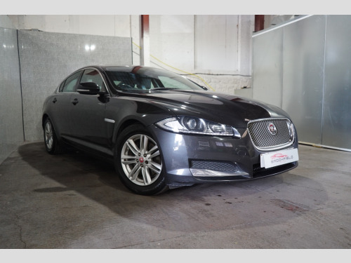 Jaguar XF  2.2d Luxury Saloon 4dr Diesel Auto Euro 5 (s/s) (200 ps)