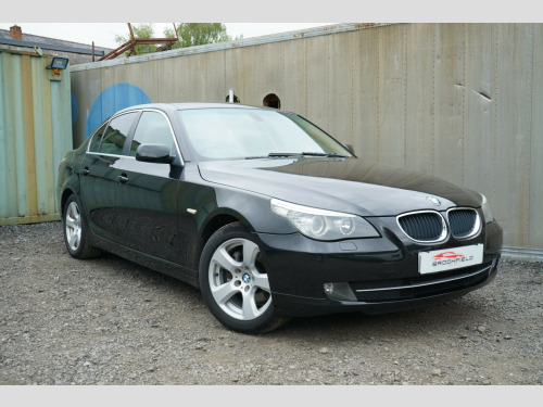 BMW 5 Series  2.0 520d SE Saloon 4dr Diesel Steptronic Euro 4 (177 ps)