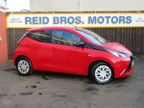 Toyota AYGO  1.0 VVT-i x-play Euro 5 5dr Euro 5