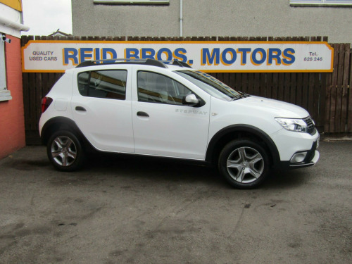 Dacia Sandero Stepway  0.9 TCe Essential Euro 6 (s/s) 5dr