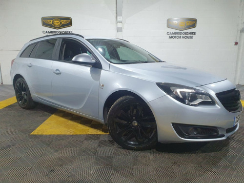 Vauxhall Insignia  2.0 CDTi ecoFLEX SRi Nav Sports Tourer Euro 5 (s/s) 5dr