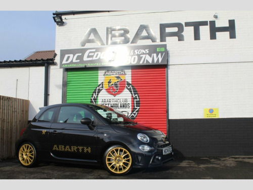 Abarth 695  1.4 T-Jet 75th Anniversario 1 of 1368 Globally Hat 