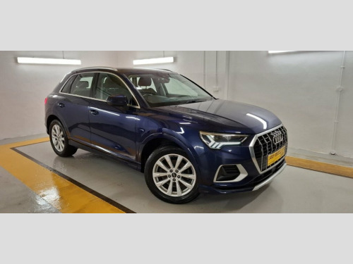 Audi Q3  1.5 TFSI CoD 35 Sport SUV 5dr Petrol Manual Euro 6