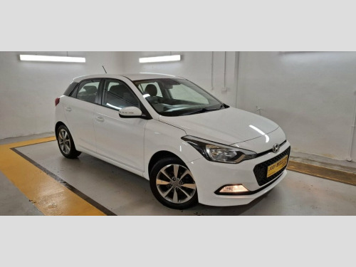 Hyundai i20  1.2 Blue Drive SE Hatchback 5dr Petrol Manual Euro