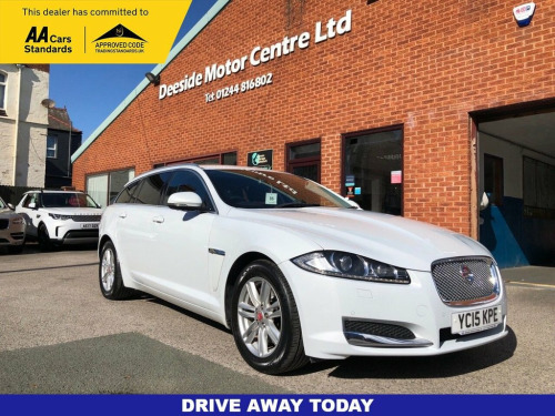 Jaguar XF  2.2 D LUXURY SPORTBRAKE 5d 163 BHP