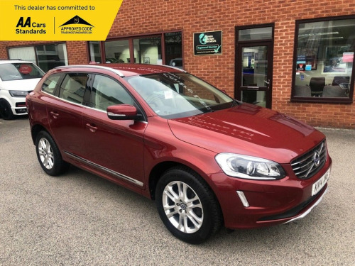 Volvo XC60  2.4 D5 SE Lux Nav SUV 5dr Diesel Geartronic AWD Eu