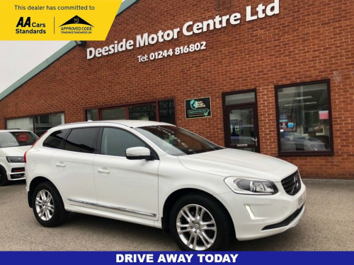 Volvo XC60  2.4 D5 SE Lux Nav SUV 5dr Diesel Geartronic AWD Eu