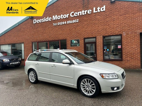 Volvo V50  1.6D DRIVe SE Lux Edition Estate 5dr Diesel Manual