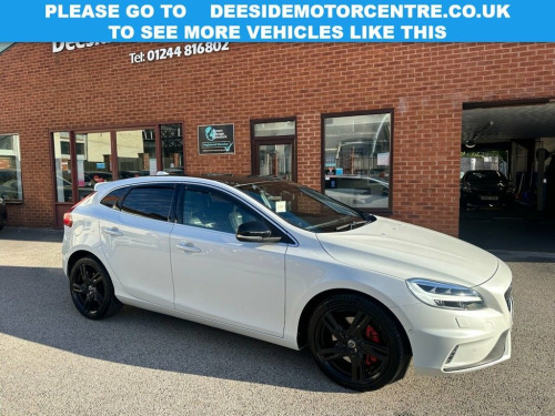 Volvo V40  2.0 D3 R-Design Pro Hatchback 5dr Diesel Auto Euro