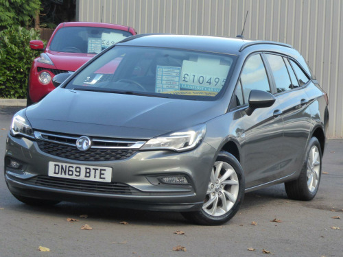 Vauxhall Astra  1.6 CDTi ecoTEC BlueInjection Tech Line Nav