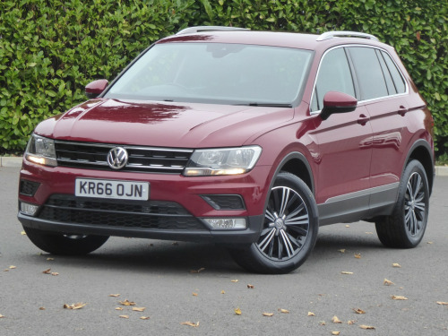 Volkswagen Tiguan  2.0 TDI BlueMotion Tech SE Navigation 4Motion