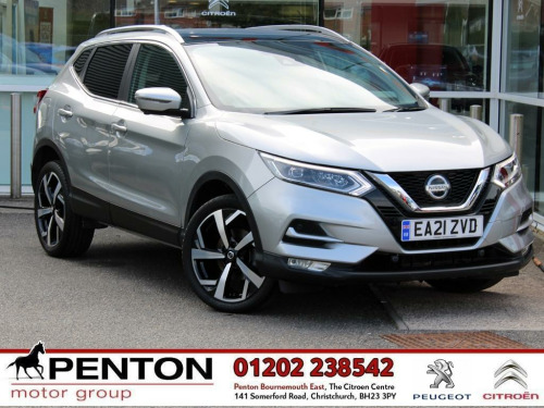 Nissan Qashqai  1.3 DIG-T N-Motion DCT Auto Euro 6 (s/s) 5dr