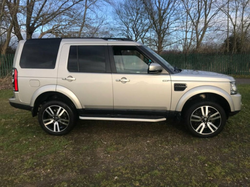 Land Rover Discovery 4  3.0 SD V6 HSE Luxury SUV 5dr Diesel Auto 4WD Euro 