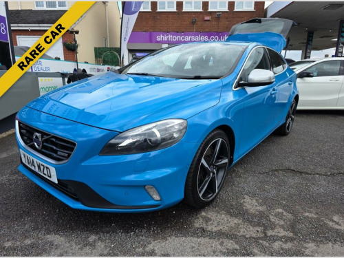 Volvo V40  2.5 T5 R-Design Lux Nav Hatchback 5dr Petrol Geart