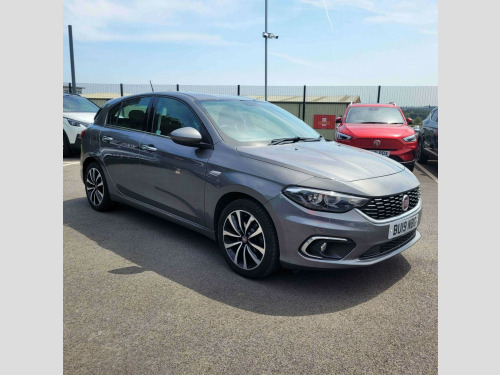 Fiat Tipo  1.4 MPI Lounge Euro 6 5dr