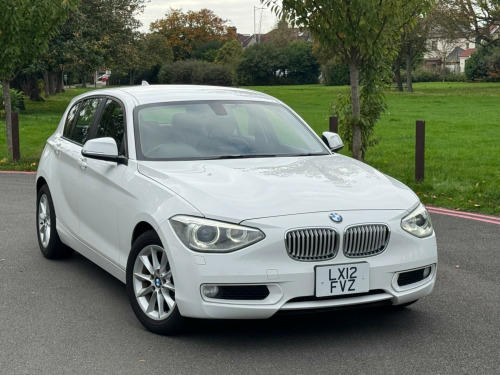 BMW 1 Series  1.6 118i Urban Auto Euro 6 (s/s) 5dr