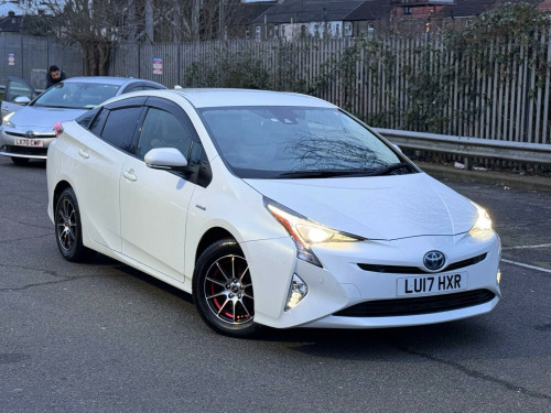 Toyota Prius  1.8 VVT-h Excel CVT Euro 6 (s/s) 5dr (15in Alloy)