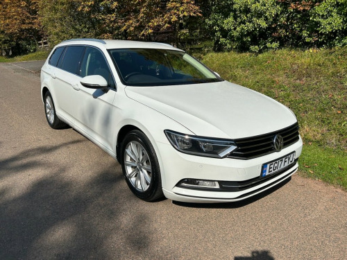 Volkswagen Passat  1.6 SE BUSINESS TDI BLUEMOTION TECHNOLOGY 5d 119 B